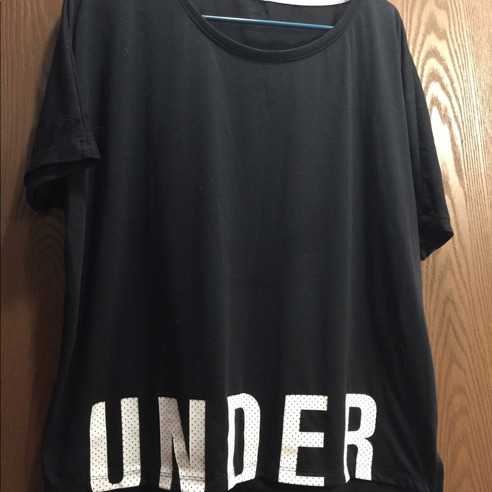 Underarmour t shirt
